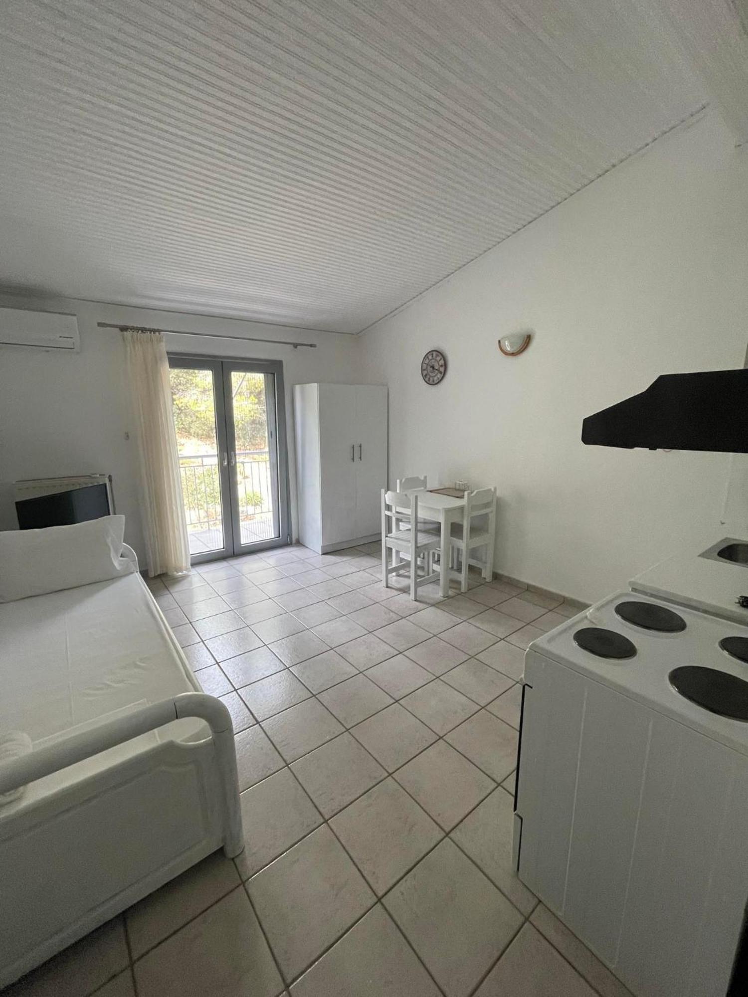 Maistrato Apartments Argostoli  Eksteriør billede